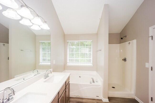 Building Photo - 4737 Brookwood View