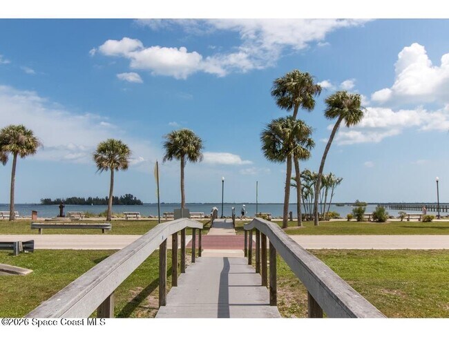 Building Photo - 1489 Whitmore St