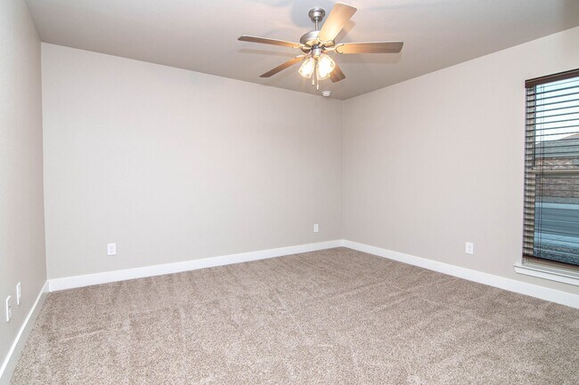 Building Photo - 6841 Rio Pl