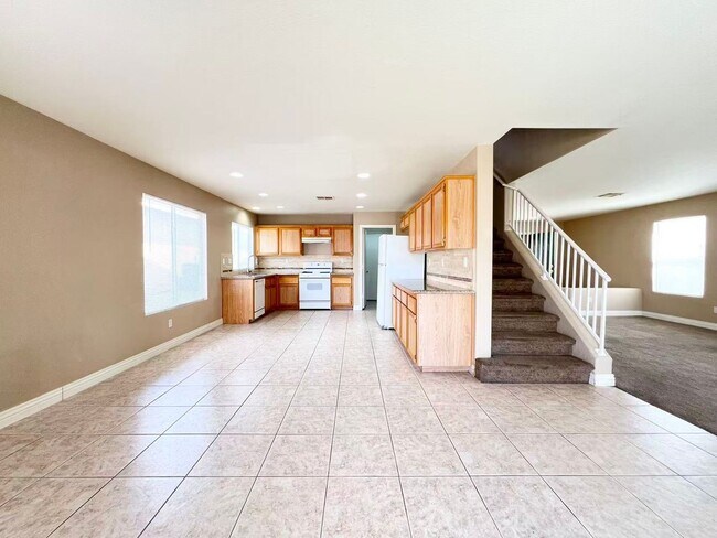 Building Photo - 9617 Marigny Ct