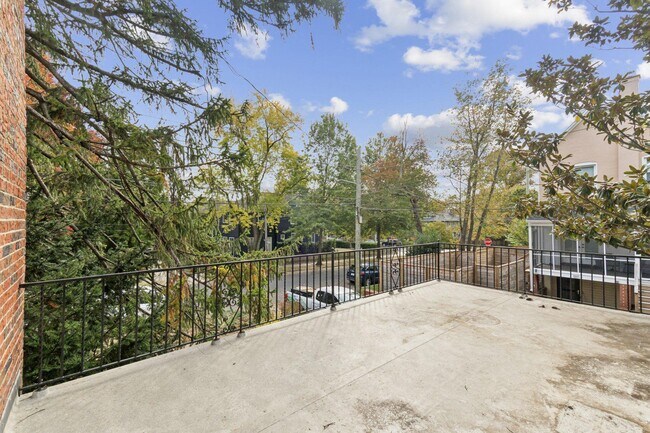 Building Photo - 5008 44th St NW