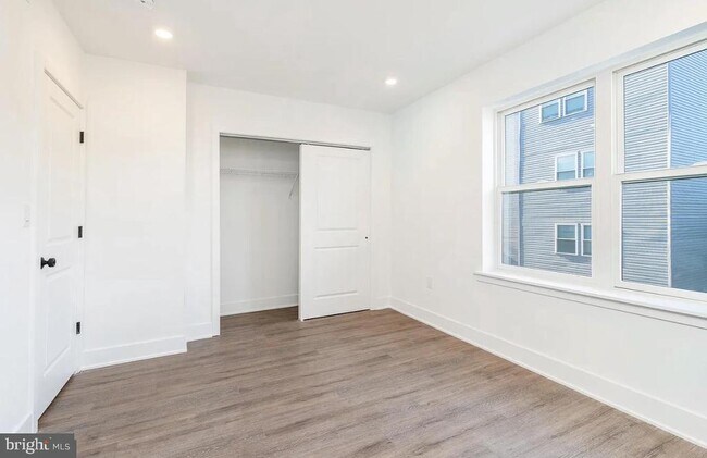 Building Photo - 1512 N 26th St