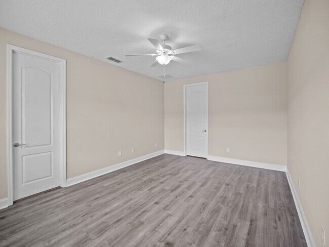 Building Photo - 488 Broomsedge Cir