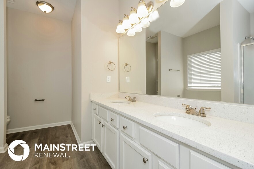 Building Photo - 5010 Landover Way