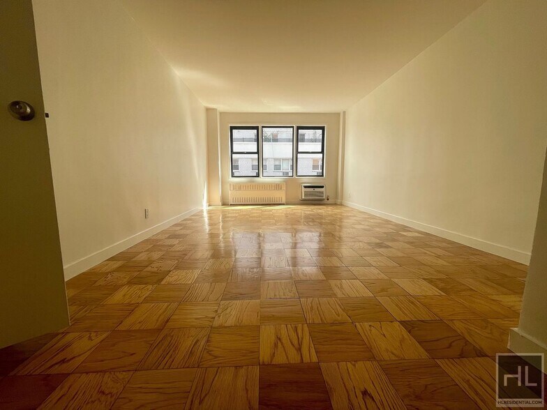 Building Photo - EAST 36 STREET