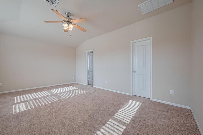 Building Photo - 4 Coconut Palms Dr