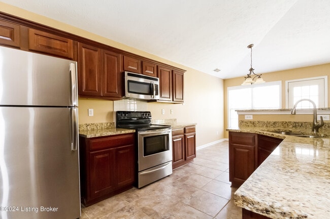 Building Photo - 1911 Belay Way