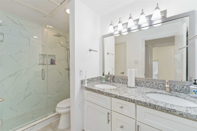 Building Photo - 710 Bering Dr