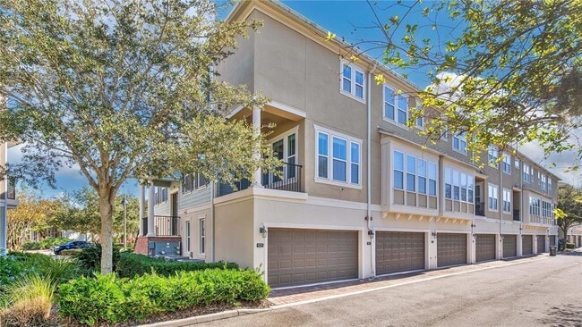 Building Photo - 921 Taramundi Dr