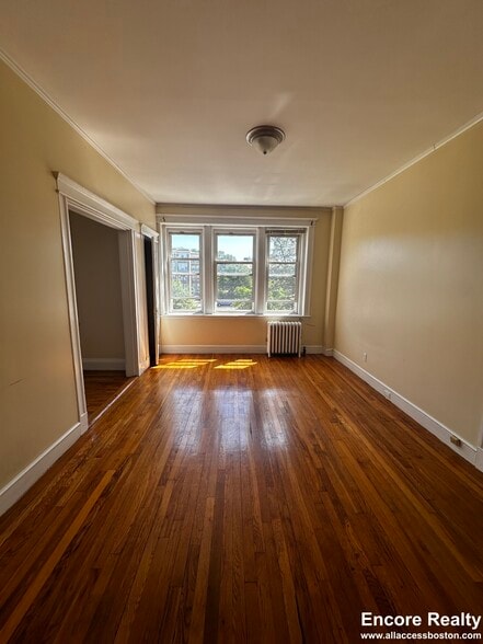 Building Photo - 1637 Commonwealth Ave