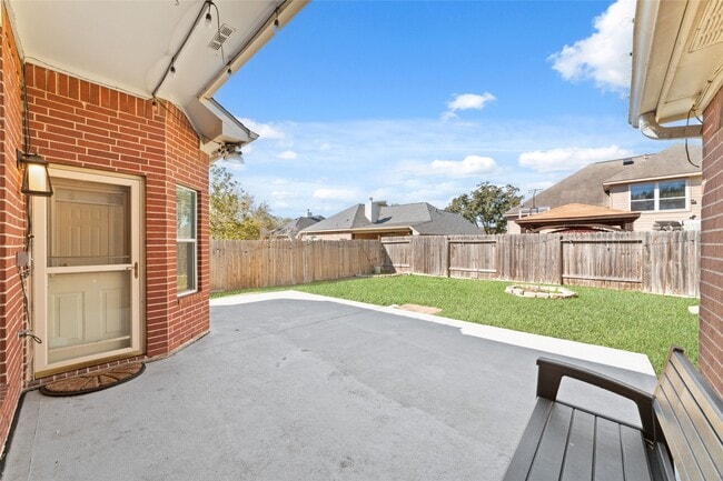 Building Photo - 17310 Winfield Square