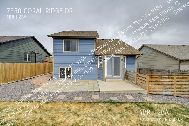 Building Photo - Updated 4bed/2bath home with Central AC & ...