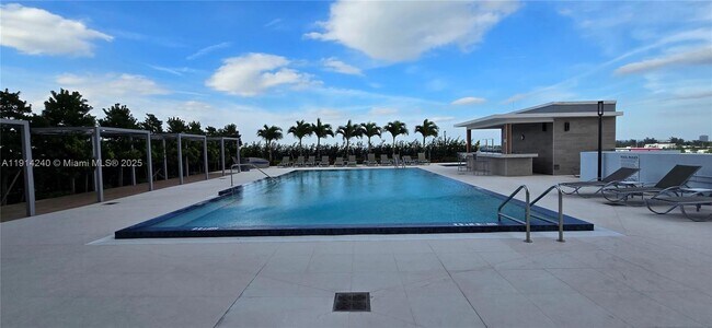 Building Photo - 7901 Hispanola Ave