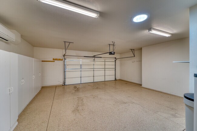 Building Photo - 4593 S Flaming Arch Dr