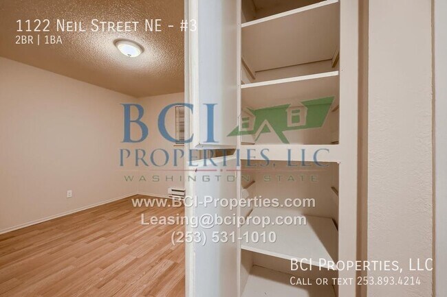 Building Photo - 1122 Neil St NE