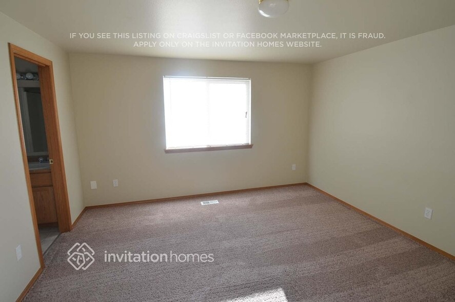 Building Photo - 25406 161st Ave SE