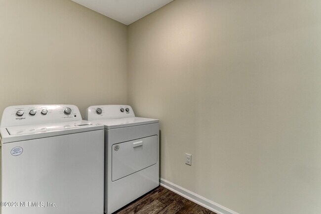 Building Photo - 3114 Lawton Pl