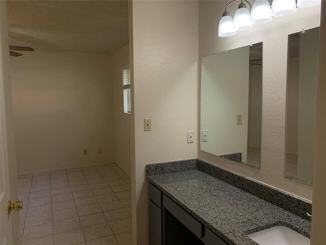 Building Photo - 10436 Doc Holliday Trail