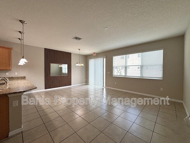 Building Photo - 5110 Adelaide Dr