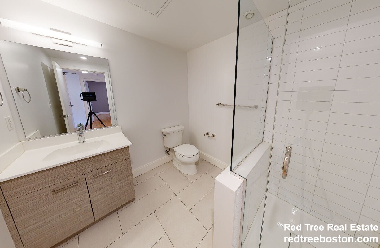 Building Photo - 40 Malvern St