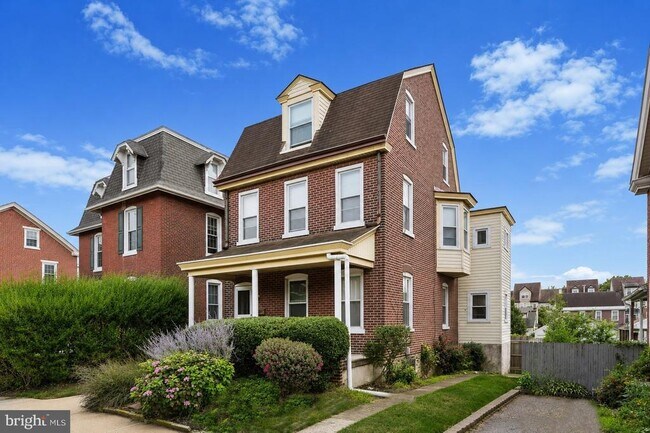 Building Photo - 312 Washington Ave