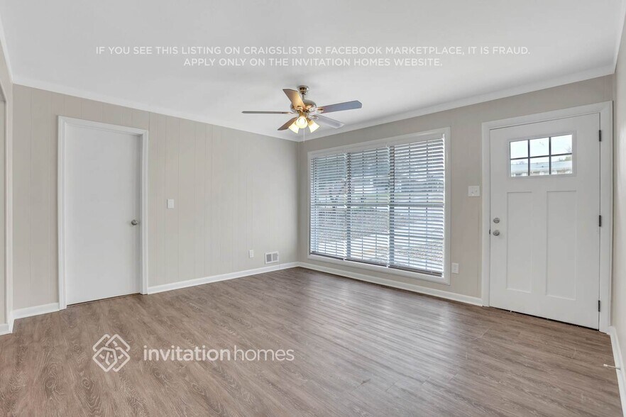 Building Photo - 1555 Mountain View Cir NW