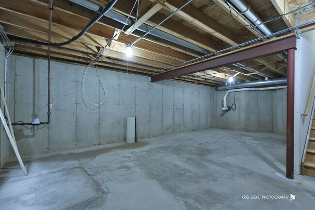 Building Photo - 119 Harvest Ct