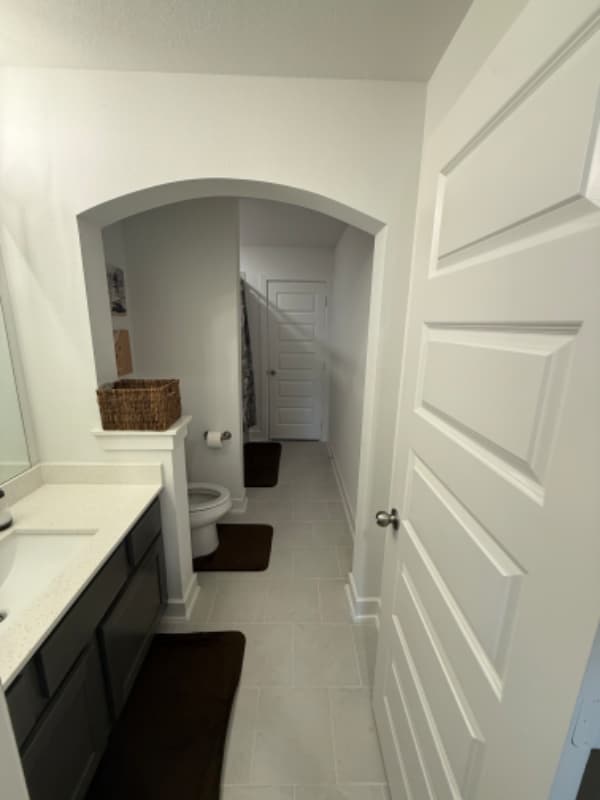 Building Photo - 7102 Golden Groundsel Dr