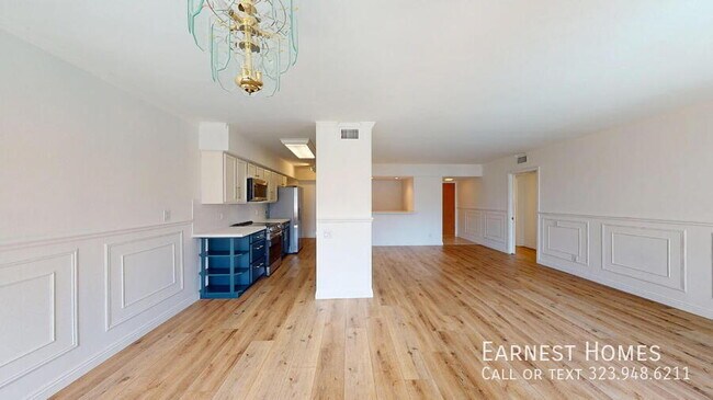 Building Photo - 4915 Tyrone Ave