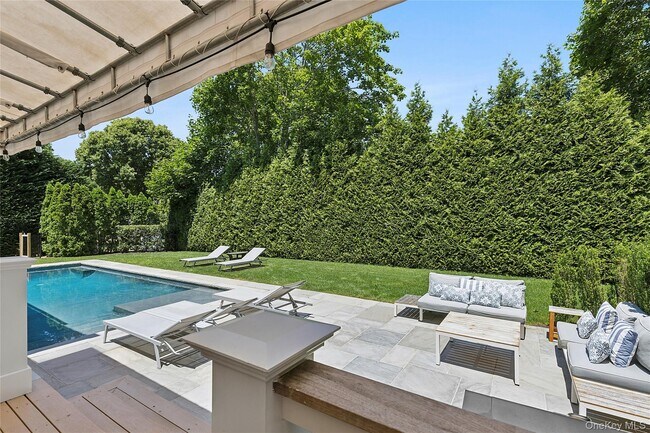 Building Photo - 31 Highland Rd