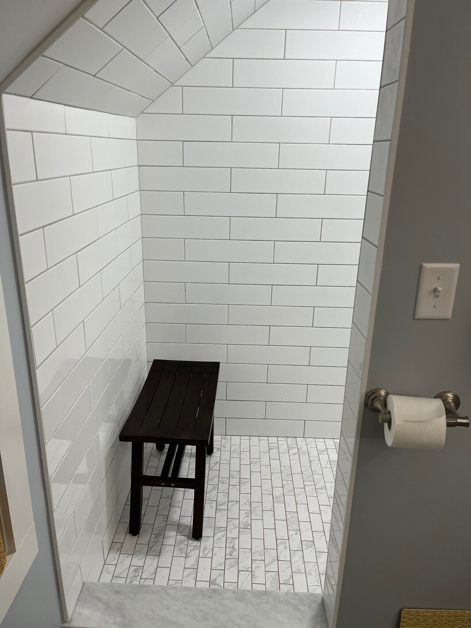 Walk in shower - 64 Foreside Rd