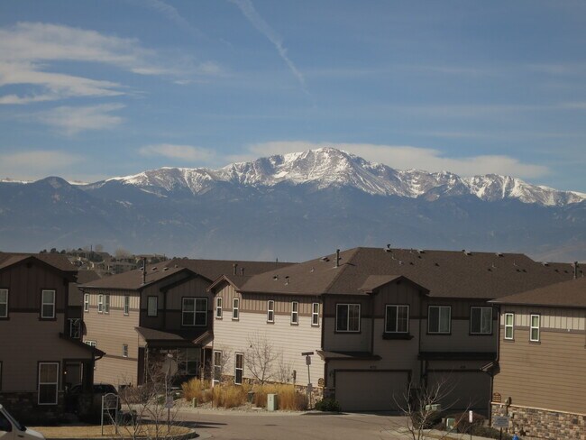 Building Photo - Condo with Mountain Views & Prime Location Near Powers Corridor!!