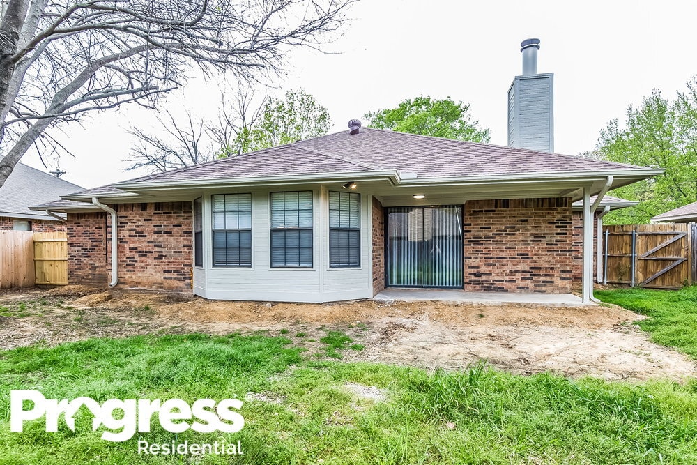 Building Photo - 1404 Copper Ridge St