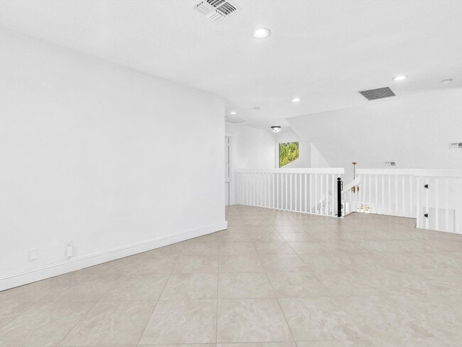 Building Photo - 3715 Starboard Ave