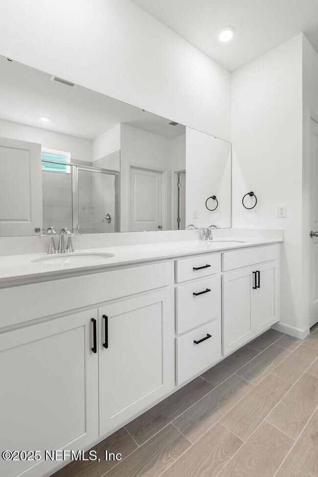 Building Photo - 355 Miromar Lk Dr