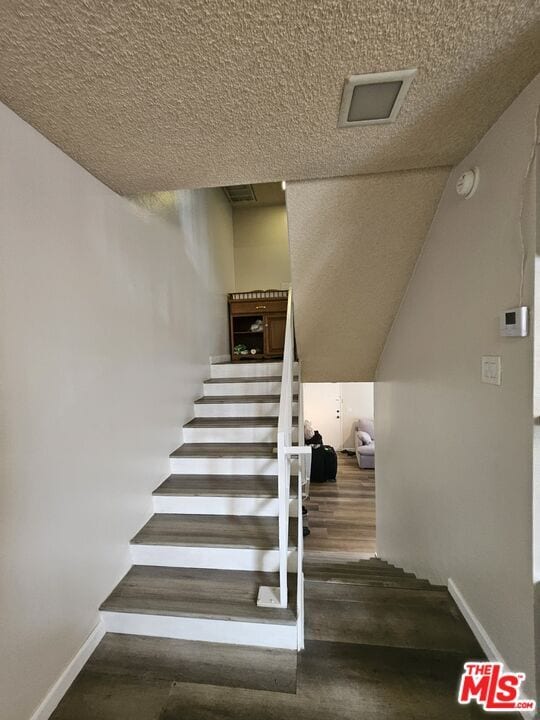 Building Photo - 21605 Villa Pacifica Cir