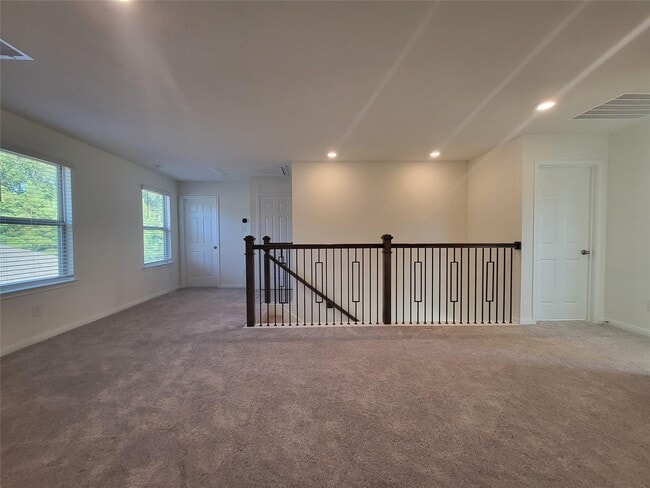 Building Photo - 9303 Sandoval Cir