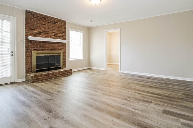 Building Photo - 4334 E Hunters Glen St