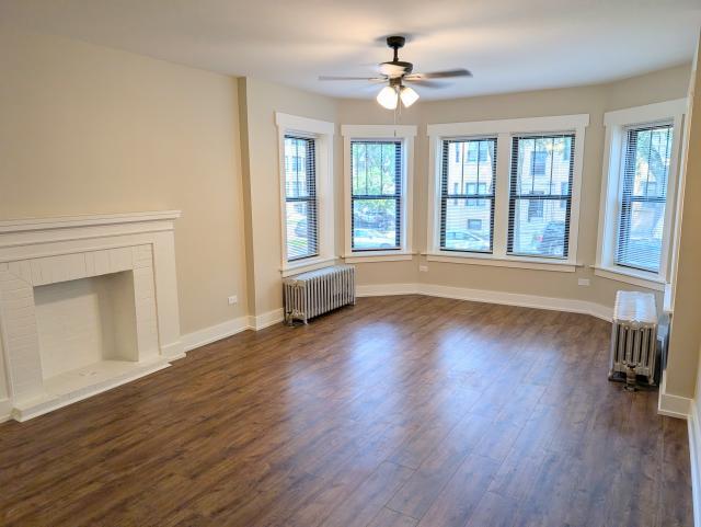 Building Photo - 2 bedroom in Chicago IL 60645