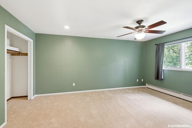 Building Photo - 18625 S Lowrie Loop