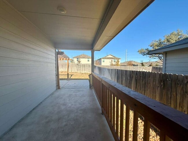 Building Photo - Single-Story Rental in Redbird Ranch with Open Layout & Private Yard