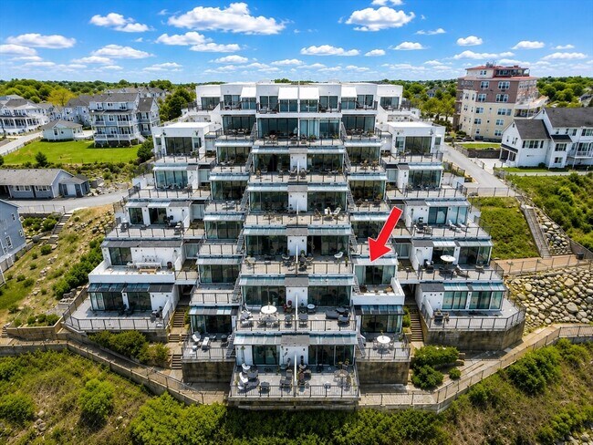 Building Photo - 35 Oceanside Dr