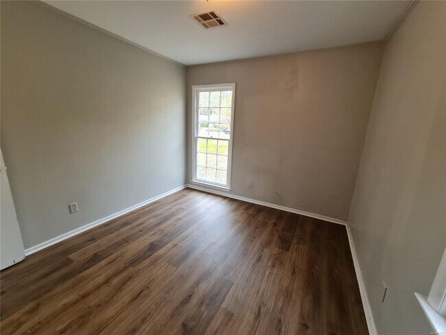 Building Photo - 4 Bed 2 Bath in 36111 zip code