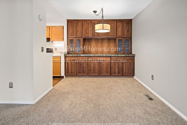 Building Photo - Charming One Bedroom, One Bath in South Po...