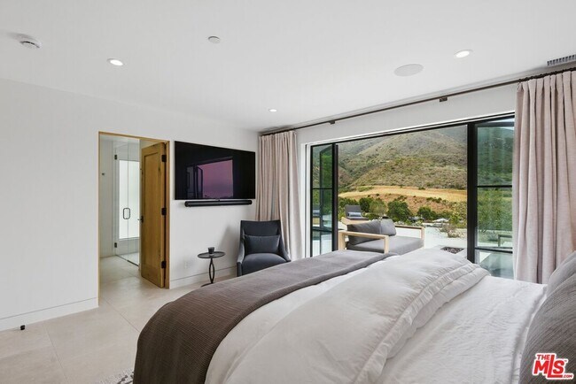 Building Photo - 6326 Trancas Canyon Rd