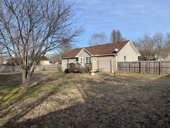 Building Photo - "Charming 3-Bedroom Home with Guest Suite ...