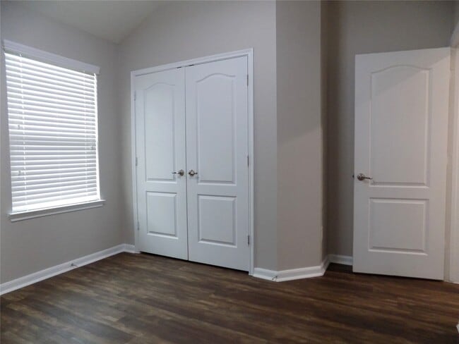 Building Photo - 3702 Aubergine Springs Ln
