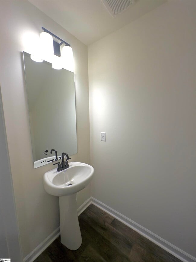 Building Photo - 6068 Willutuck Dr