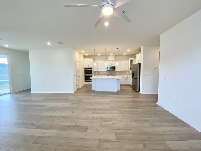 Building Photo - Light, Bright and Beautiful New Construction Home!