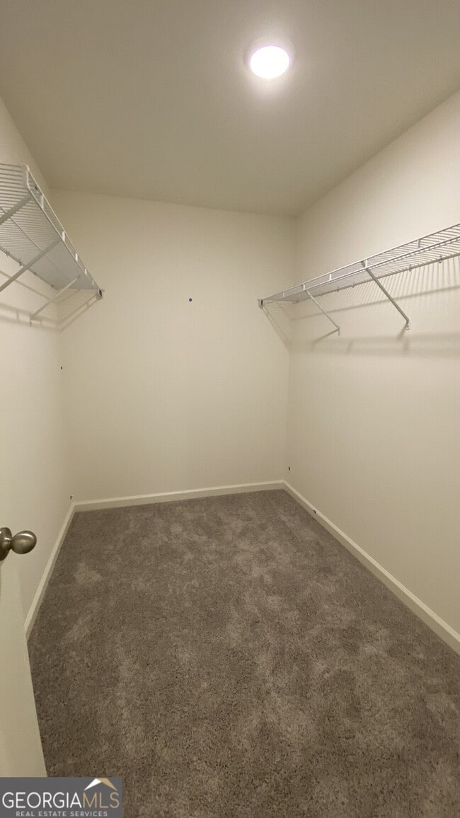 Building Photo - 173 Swindon Dr